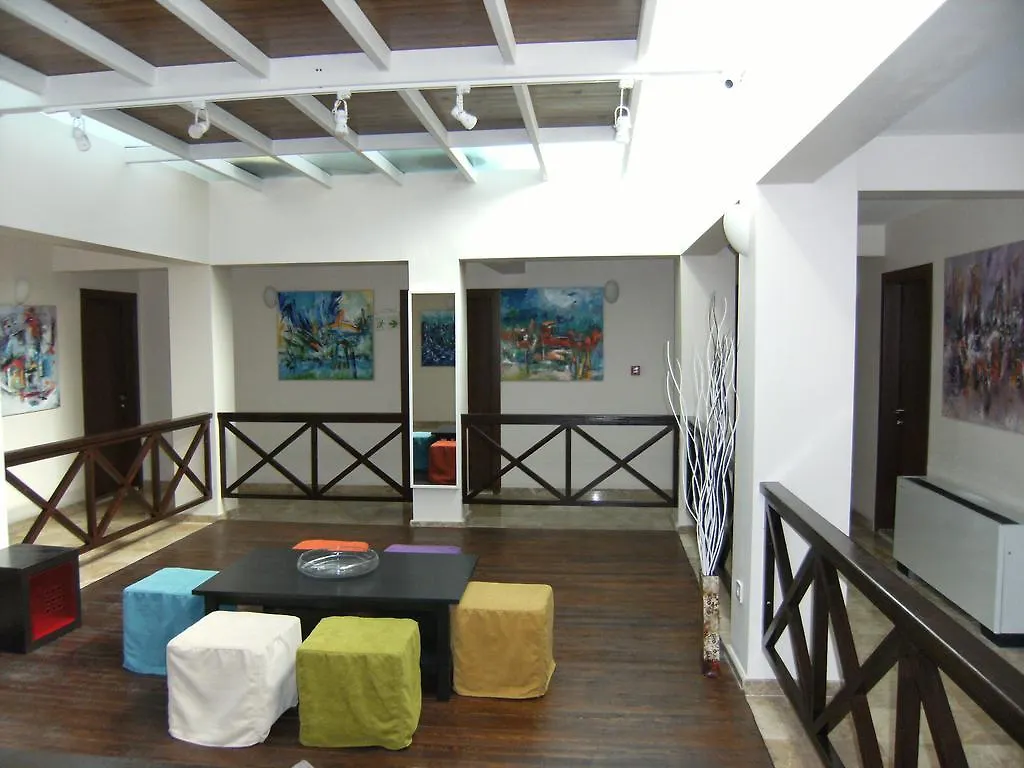 Nemrut Bay Otel Yenifoca 3*,  土耳其